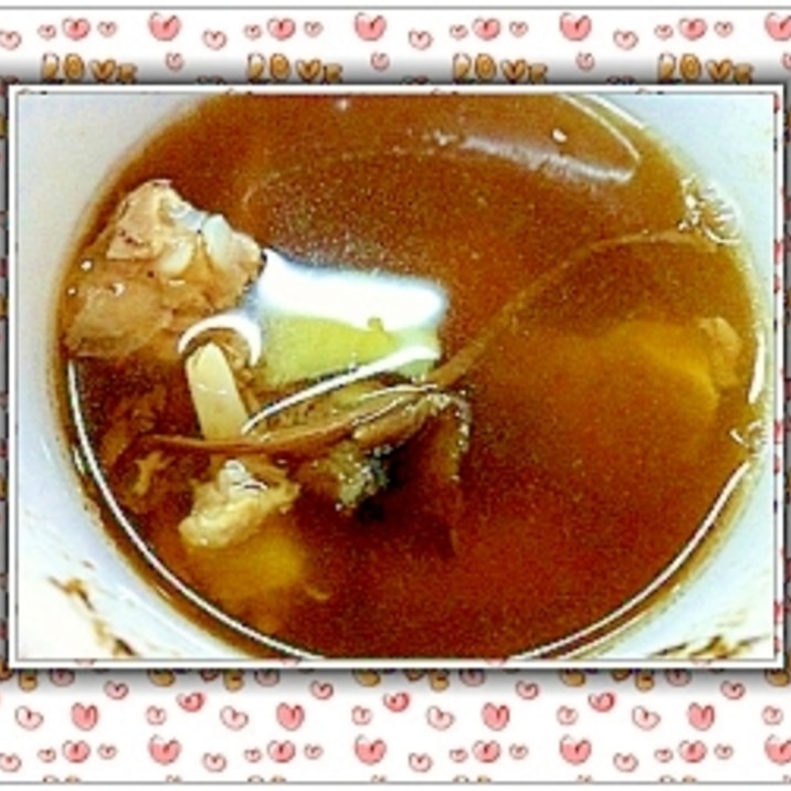 茶樹茸と鶏肉のスープ